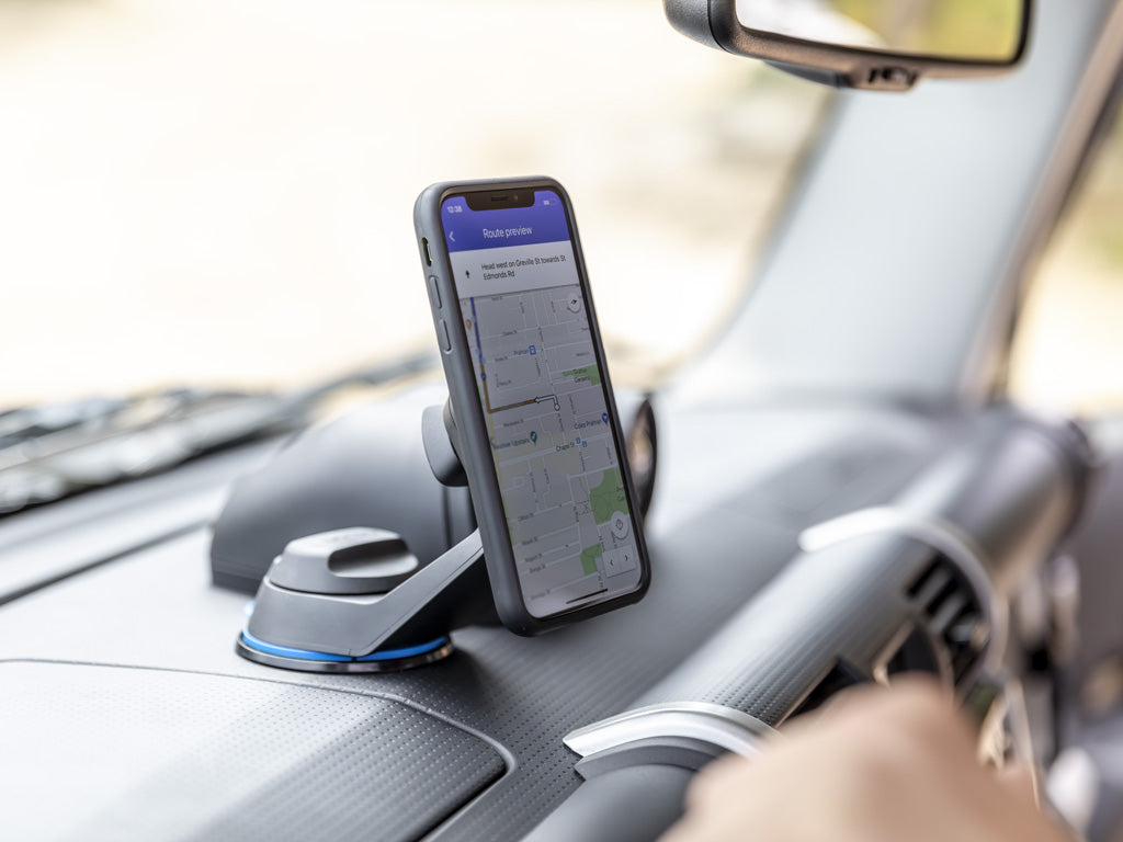 Off road car mount attached to windscreen with iPhone
